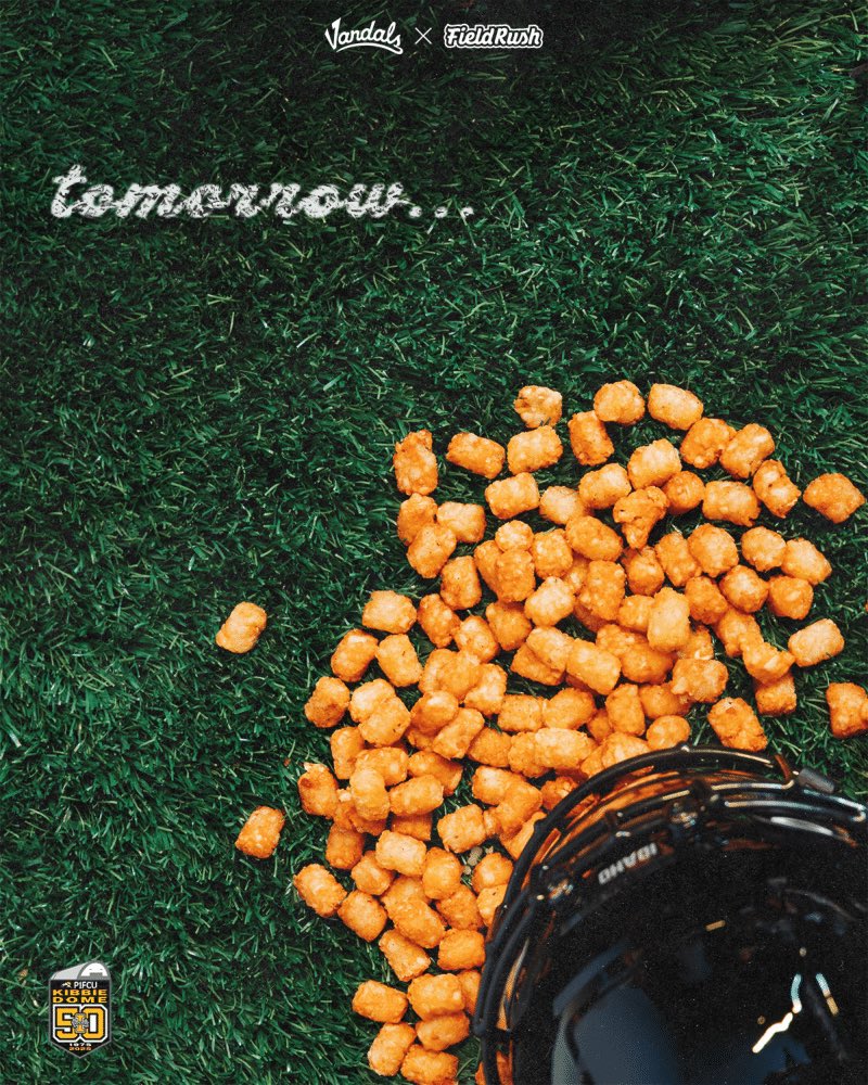 VandalFootball's tweet photo. Keep your eyes peeled tomorrow… 👀 🥔 https://t.co/yOShN3YOf3