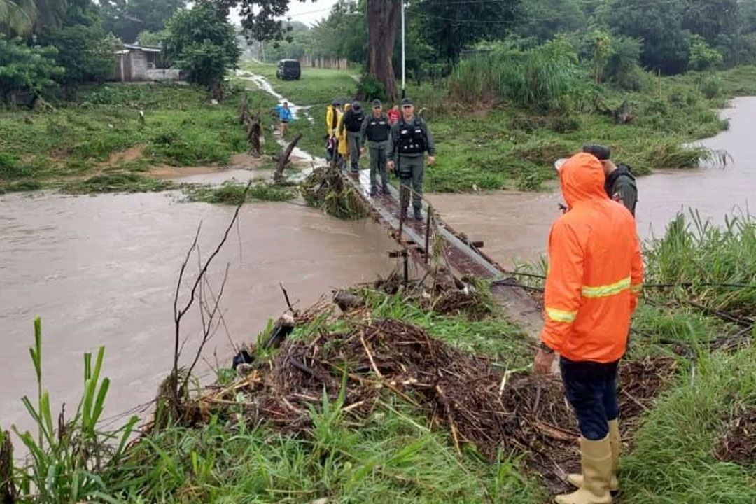 #Nacionales | Fuertes lluvias causaron estragos en el estado Cojedes

Amplía la información aquí: noticiasvenevision.com/noticias/nacio…

#NoticiasVenevision #31Ago