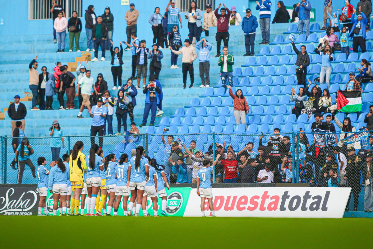 @BarrioSCervecero (@bscervecero) on Twitter photo GRASCIAS POR VENIR A ALENTARLAS 💪👕⚽️
Porque no se trata de esperar resultados para venir a verlas, sino que todo aquel que representa los colores sea apoyado/a POR IGUAL
📸 : <a href="/andreslino29/">Andres L. Lino</a> GRASCIAS POR VENIR A ALENTARLAS 💪👕⚽️
Porque no se trata de esperar resultados para venir a verlas, sino que todo aquel que representa los colores sea apoyado/a POR IGUAL
📸 : <a href="/andreslino29/">Andres L. Lino</a>
