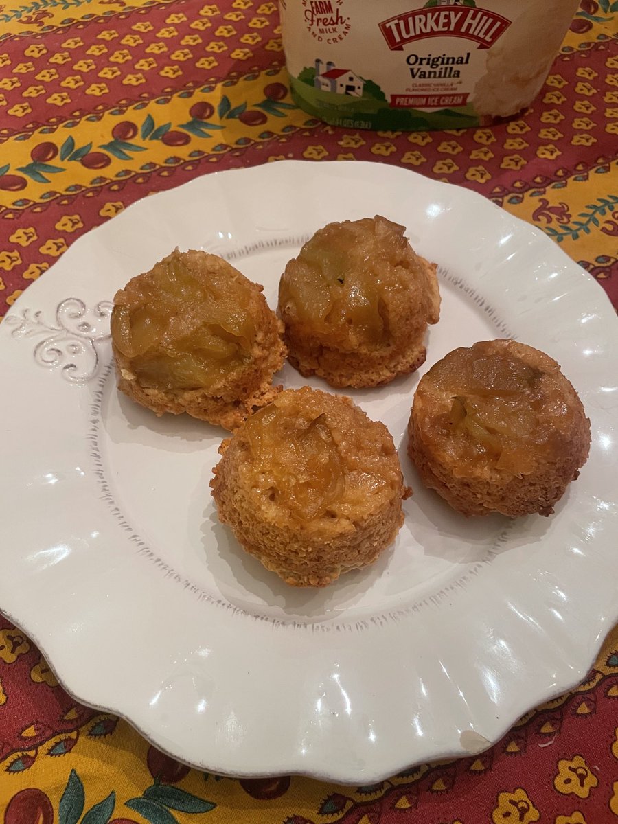 mernit's tweet image. incredible joy in vibe coding a dessert