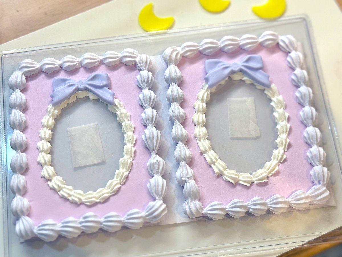 クリーム盛り盛りなトレカケース
これからさらにデコレーションします🌟
