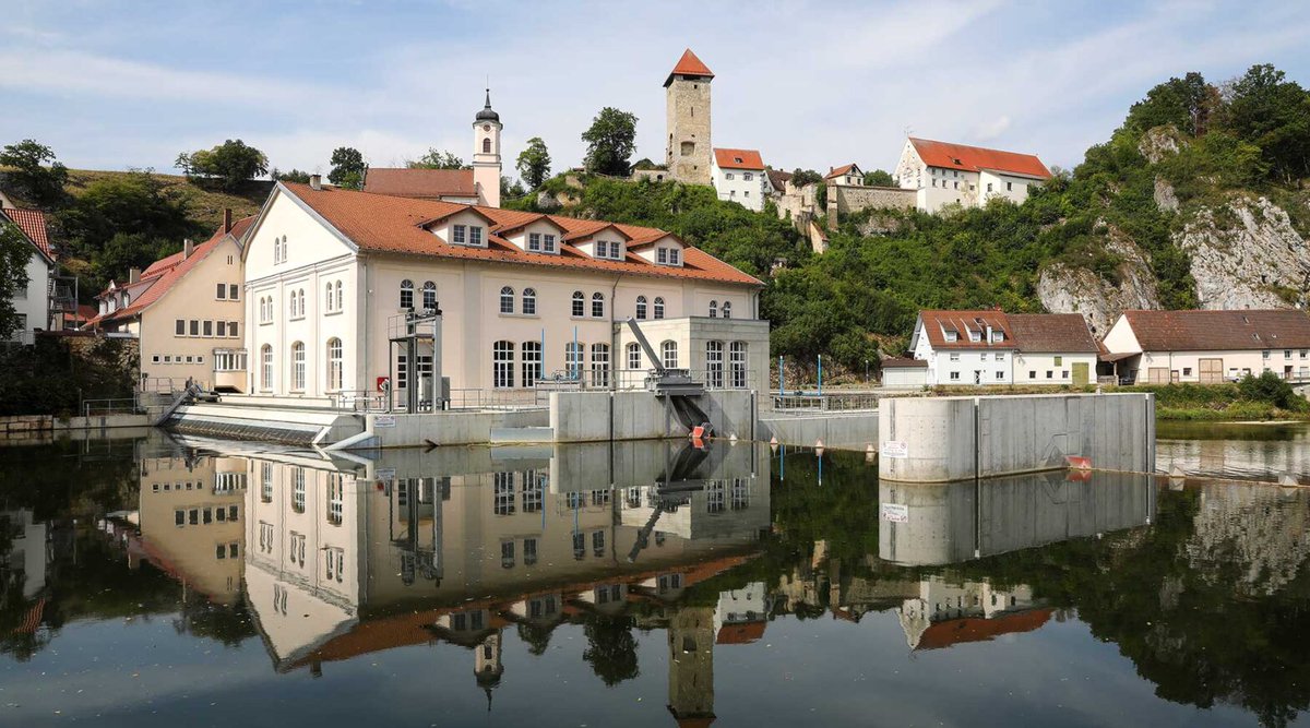 AustriaInPH's tweet photo. ⚡🇦🇹 Did you know that about 60% of Austria’s electricity comes from hydropower? With 5,000+ plants, ranging from Alpine reservoirs to plants along the Danube and small-scale operations, hydropower forms the green backbone of Austria’s energy mix &amp; sustainability goals. 🌊🔋 https://t.co/FKrA62Lhvp