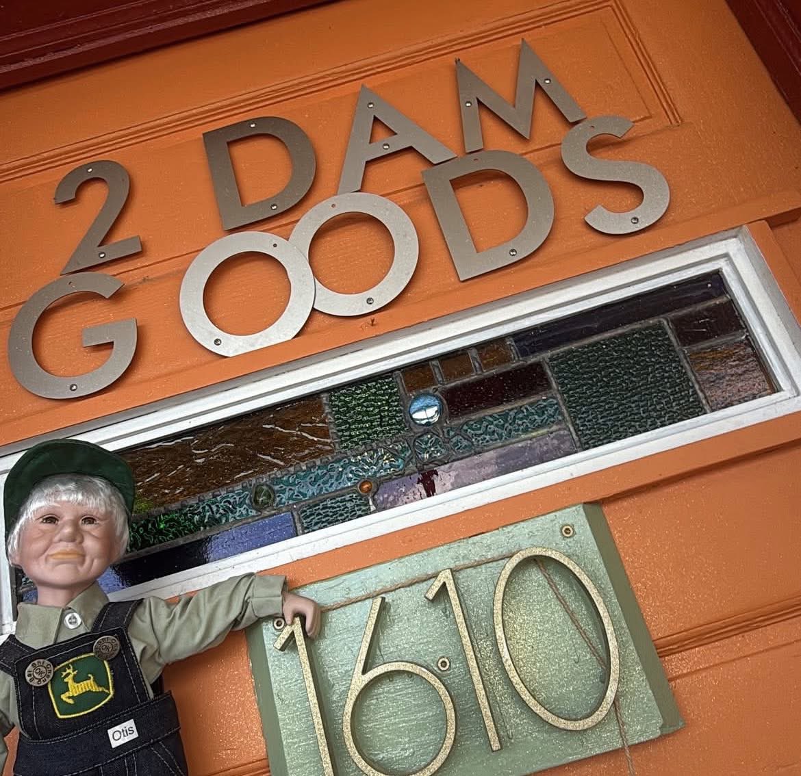 ✨ New Business Highlight ✨

2dam goods is only adding some style to Saxapahaw 🛍️☕️

From unique wearables to thoughtfully curated beverages, this spot is all about style, flavor, and community. Stop by to sip, shop, and discover your new favorites.

📍 Saxapahaw
📸: 2 Dam Goods