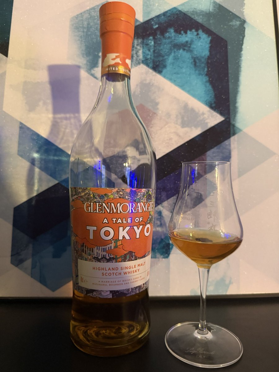 こちらはグレンモーレンジのトーキョーですね。開栓2年1ヶ月記念ということで。水楢の香りが若干弱まり、スポンジケーキのクリーム、バニラが逆に強くなった。後味に現れる謎の苦味も健在。