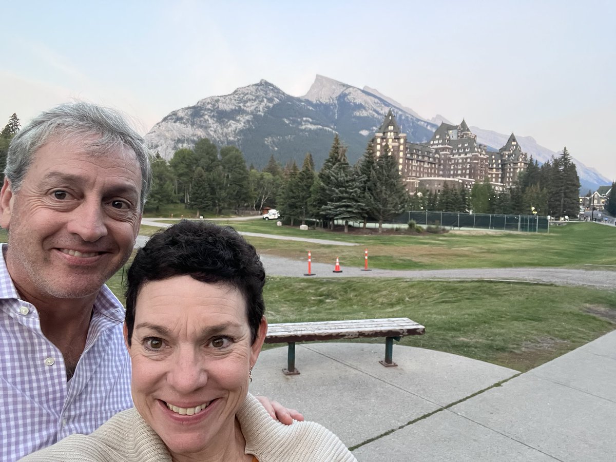 Mandy Young tweet media