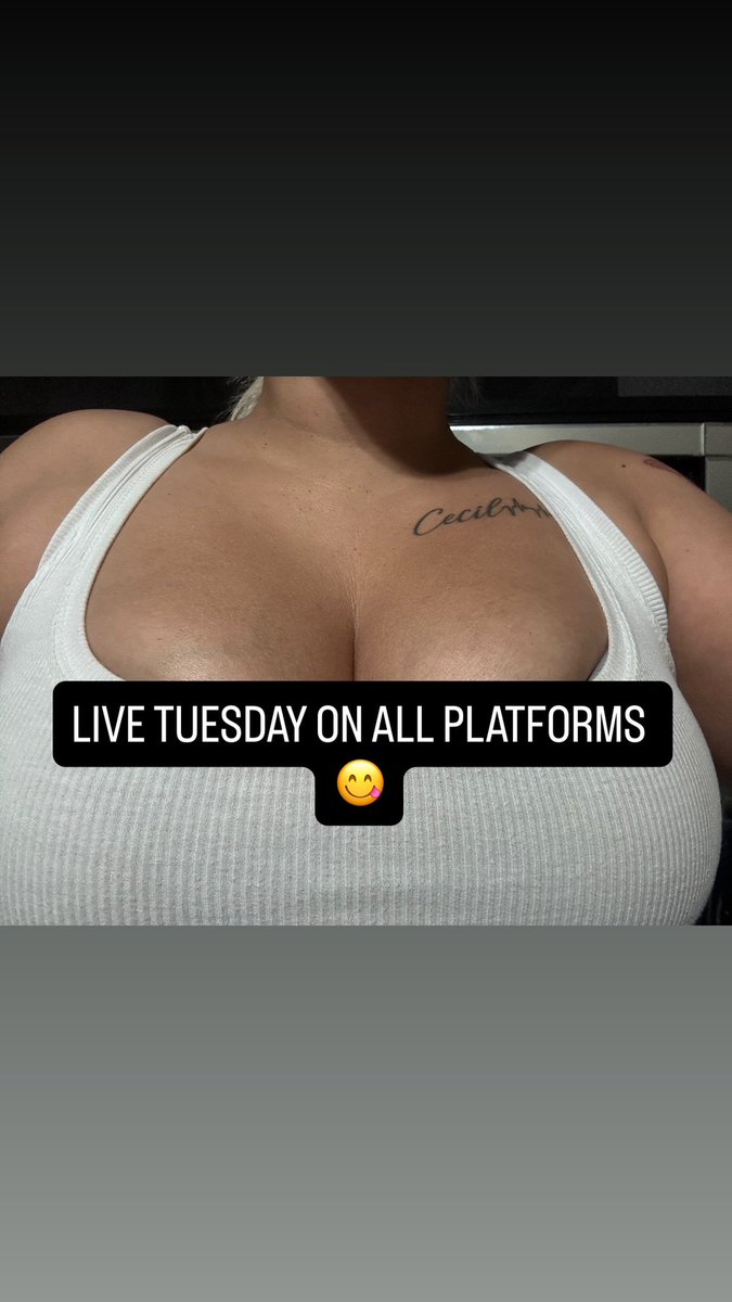 irose702's tweet photo. Live Tuesday on all platforms! Click that link in bio!! #linkinbio #fansly #cam4 #chaturbate #camsoda https://t.co/bCHCfK9xzt