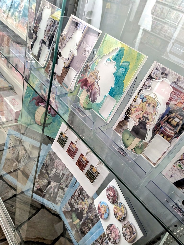 体験のあとは！
POPUP SHOPへどうぞ、いらっしゃいませー

#邪神ちゃんドロップキック 
#魔泉グランデ 
#ボイスフレンド