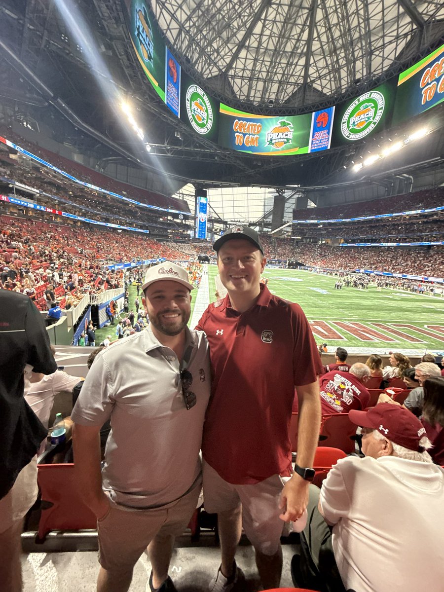 Ben_Robertson96's tweet photo. Great Day in ATL - Great start to @GamecockFB https://t.co/JXfwu0W8Hn