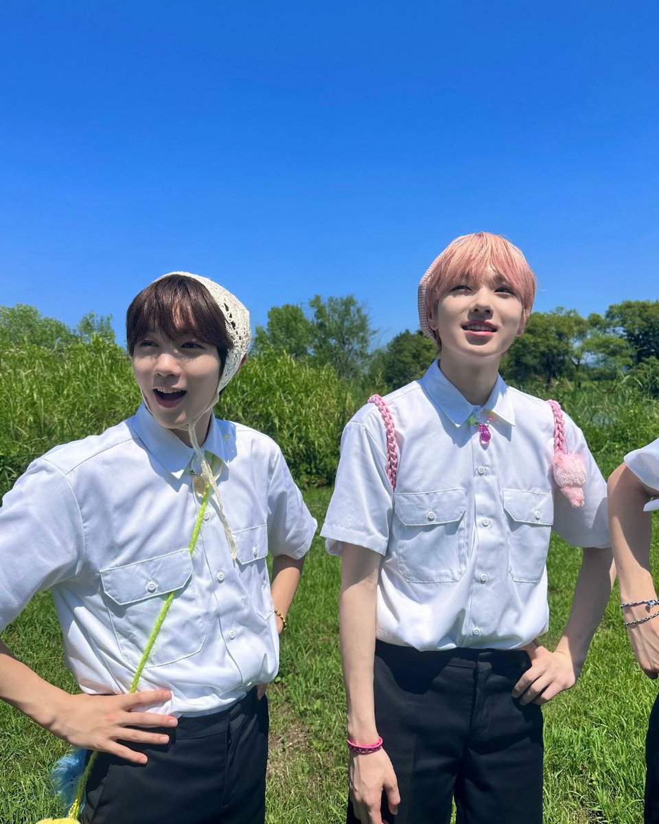 Once the bright light finally subsided and we slowly opened our eyes, what was waiting in front of us was…