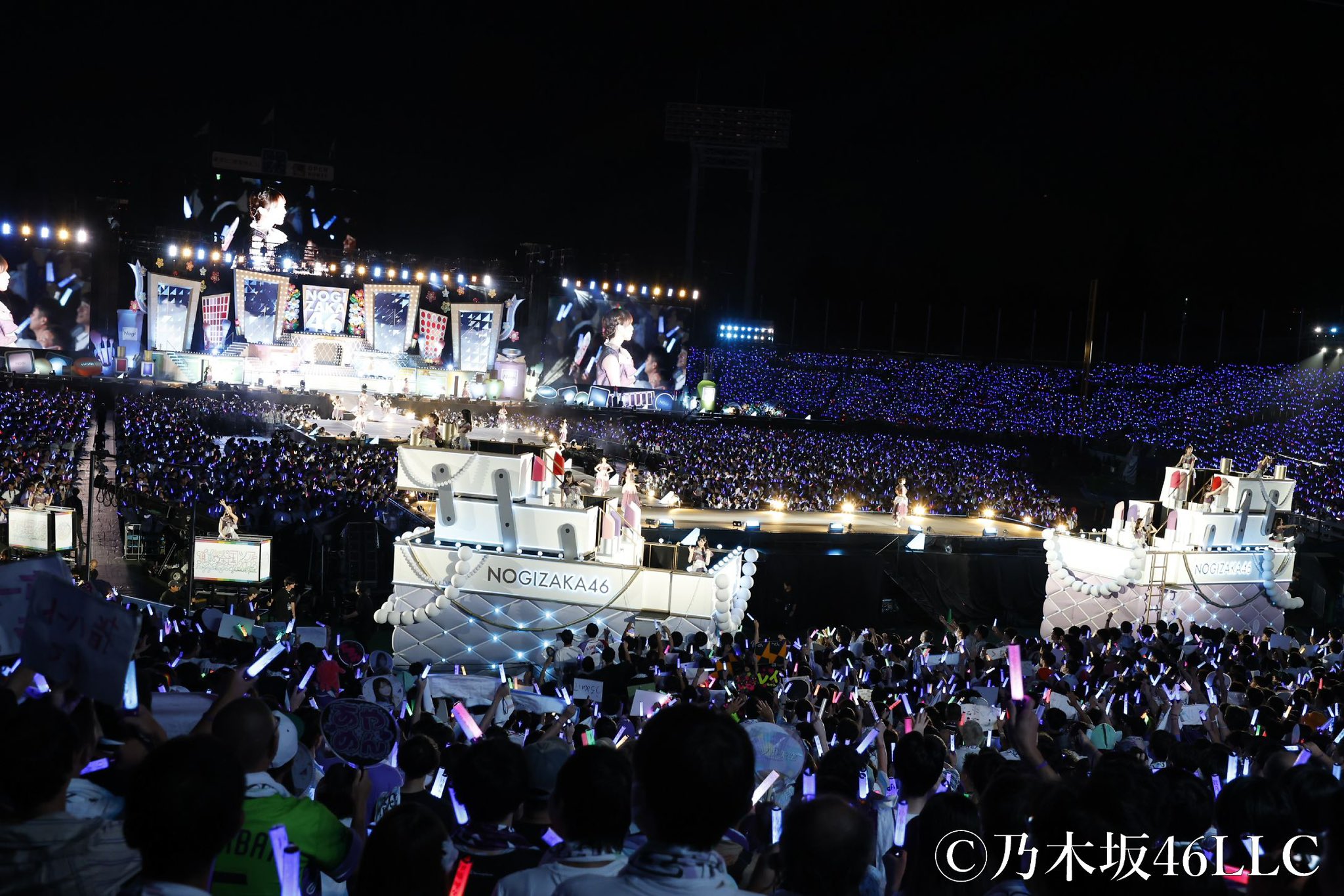 乃木坂46 真夏の全国ツアー2025 明治神宮野球場公演10回記念 Tシャツ L 乃木坂46 真夏の全国ツアー2025 明治神宮野球場公演10回記念 T