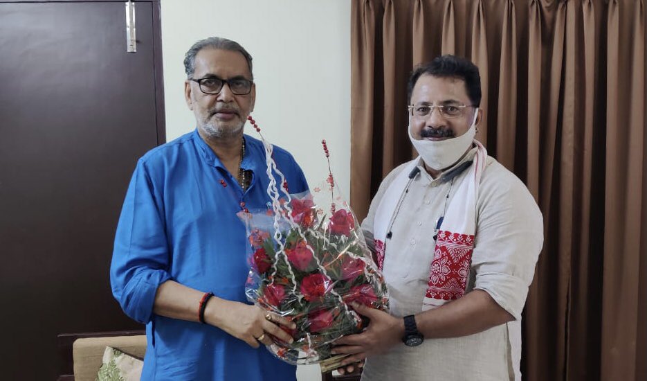 P.N. Pathak (@pnpathakbjp) on Twitter photo पूर्व केंद्रीय मंत्री, पूर्वी चंपारण (बिहार) लोकसभा क्षेत्र से जनप्रिय मा. सांसद श्री राधा मोहन सिंह जी को जन्मदिन की हार्दिक शुभकामनाएं!
भगवान भोलेनाथ जी से प्रार्थना है कि आप दीर्घायु हों और सदैव स्वस्थ एवं प्रसन्न रहें।
<a href="/RadhamohanBJP/">Radha Mohan Singh</a> पूर्व केंद्रीय मंत्री, पूर्वी चंपारण (बिहार) लोकसभा क्षेत्र से जनप्रिय मा. सांसद श्री राधा मोहन सिंह जी को जन्मदिन की हार्दिक शुभकामनाएं!
भगवान भोलेनाथ जी से प्रार्थना है कि आप दीर्घायु हों और सदैव स्वस्थ एवं प्रसन्न रहें।
<a href="/RadhamohanBJP/">Radha Mohan Singh</a>