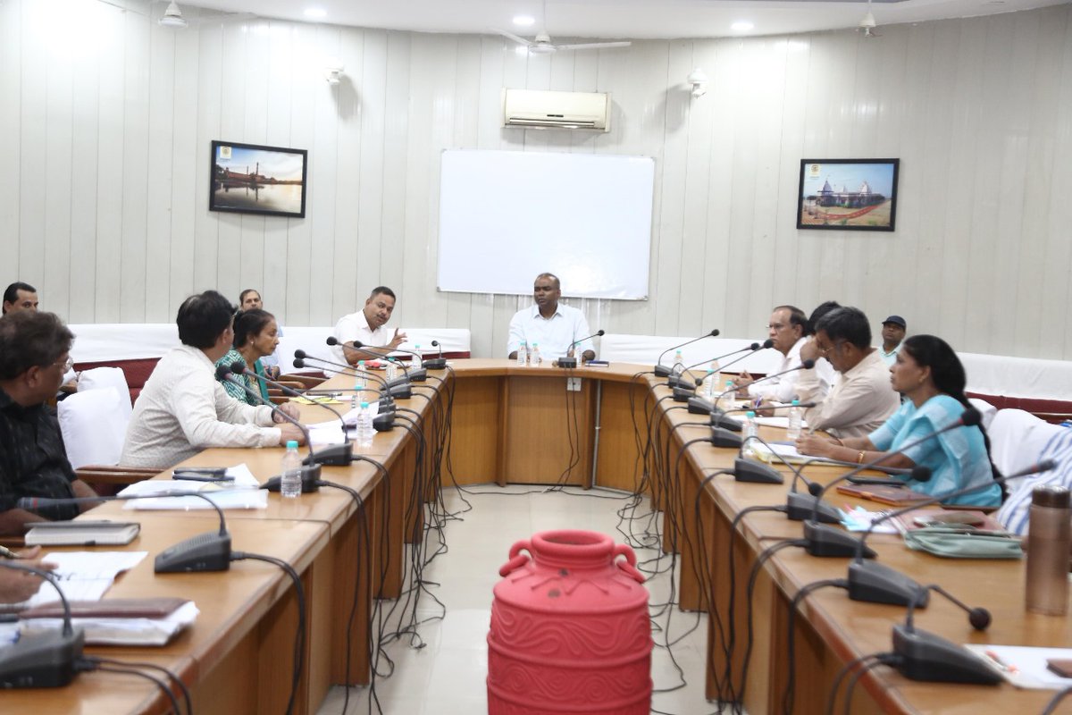 ITDCindia's tweet image. Review Meeting on Time-Bound Letters Concluded
itdcindia.com/review-meeting…
#TimeBoundLetters #ReviewMeeting #GovernmentAdministration #OfficialCorrespondence #ComplianceMeeting #AdministrativeUpdates