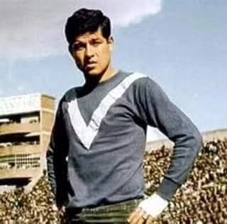 Eduardo Ronco (@eduronco8) on Twitter photo Hoy cumple 83 años Daniel Willington. Jugador fino, gloria de <a href="/Velez/">Vélez Sarsfield</a>, emblemático número 10 y figura icónica del fútbol cordobés. Hoy cumple 83 años Daniel Willington. Jugador fino, gloria de <a href="/Velez/">Vélez Sarsfield</a>, emblemático número 10 y figura icónica del fútbol cordobés.