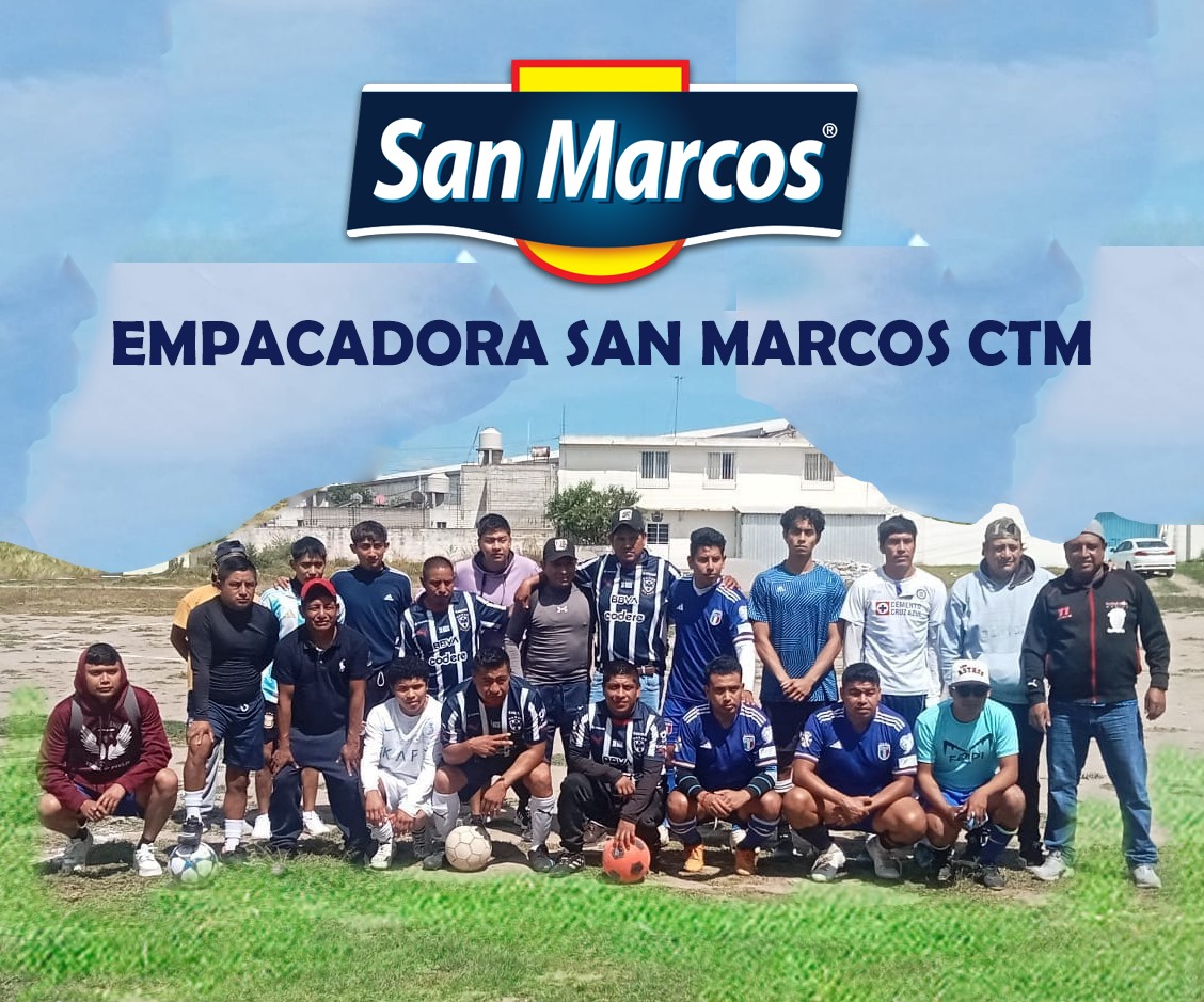 comunicatedigit's tweet photo. Inició la Segunda Temporada de Fútbol de la Liga regional de Lara Grajales INDET⚽️⚽️⚽️
Hoy Don Felipe Arenas, leyenda del fútbol originario de Santa María Ixtiyucan y fundador del equipo ARPER, reconoció al "Guty" campeón goleador de la destacada liga INDET Audi 👏👏👏
@SoyAlexSaavedra @CTMPuebla @leobardosoto @Karla_LariosG