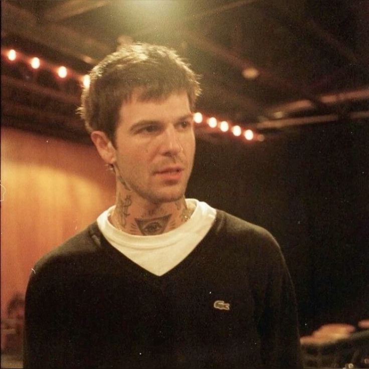 The Nbhd Archive 🌴⭐ (@nbhdarchive) on Twitter photo 