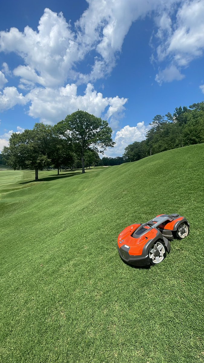 #Nexmow, #Echo, #Kress &amp; #Husqvarna make great tools to keep turfgrass trimmed while your team focuses on reel mowing. I used to sell &amp; installed them, &amp; with decades in #agronomy I can help you get the most from them. #roboticmower #golfcourse #turfgrass #autonomous