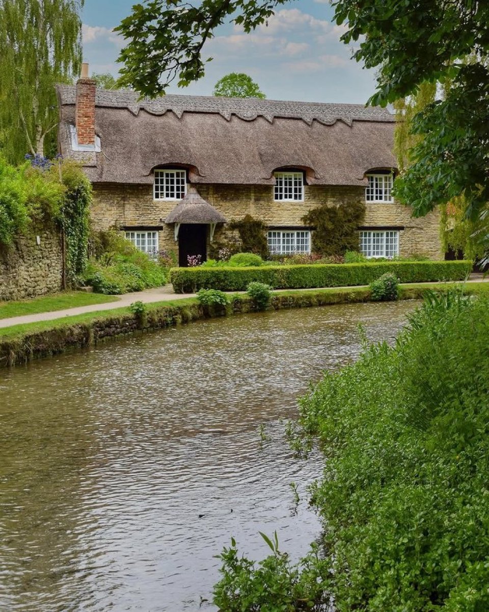 Historic Page (@hist0rypage) on Twitter photo 