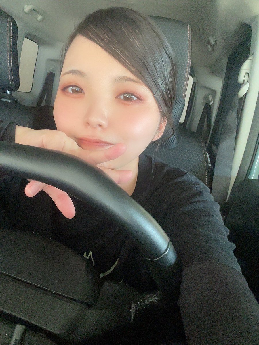しごおわ退勤丸〜
今日もいちにちお疲れ様‼️🍵

ところで今日から9月🌾
気象学的には秋らしいけど個人的には全然夏です。

自分まだ、夏、やれます。
やらせてください。

  #9月になったのでいいねしてくれた人にいいねしてくれたなぁと思う 
 #夏おわらないで 
 #マルハン