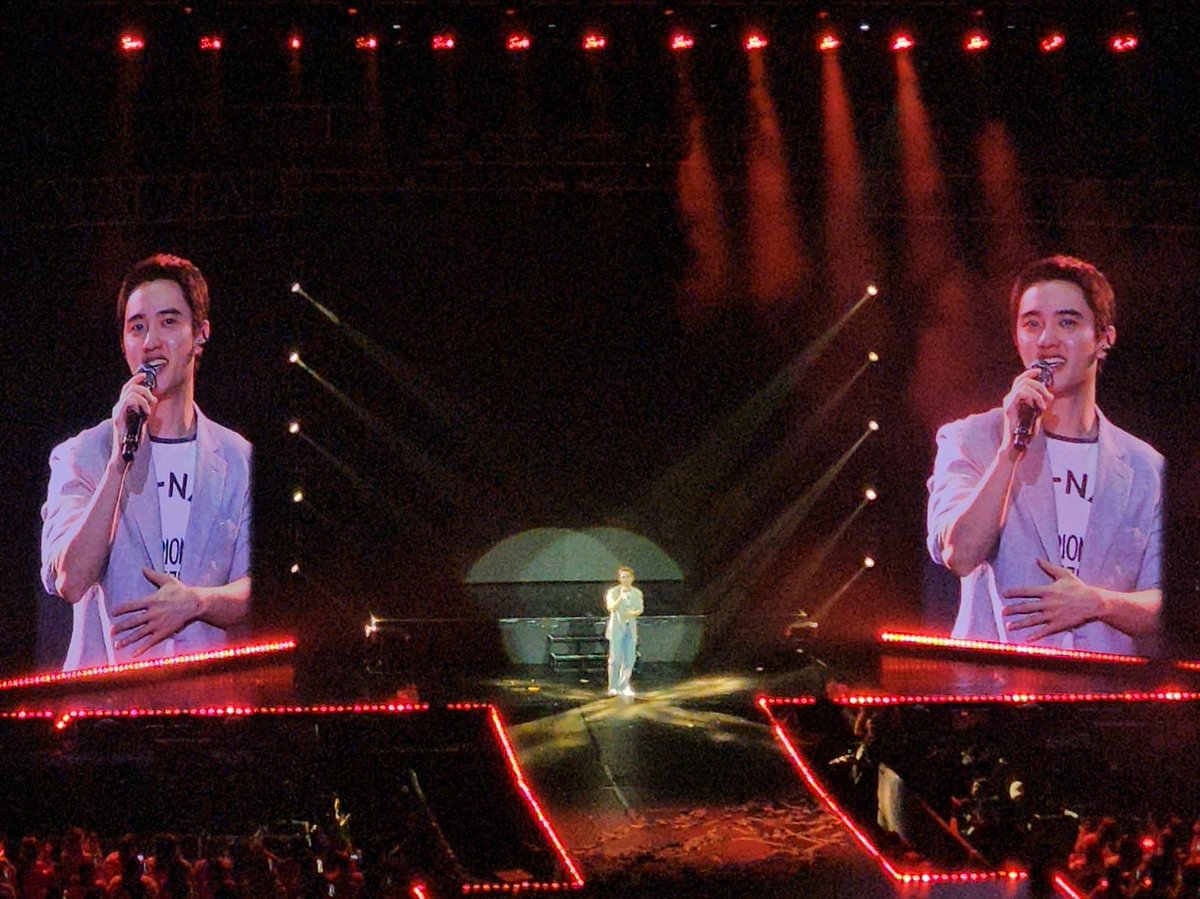 Luna_Rays21's tweet photo. I may have found your voice by chance, but it gave me strength on purpose. Thank you, #DOHKYUNGSOO, for being my daily source of light. #BloomInMNL #Companysoosoo https://t.co/o4bqEWbdAw