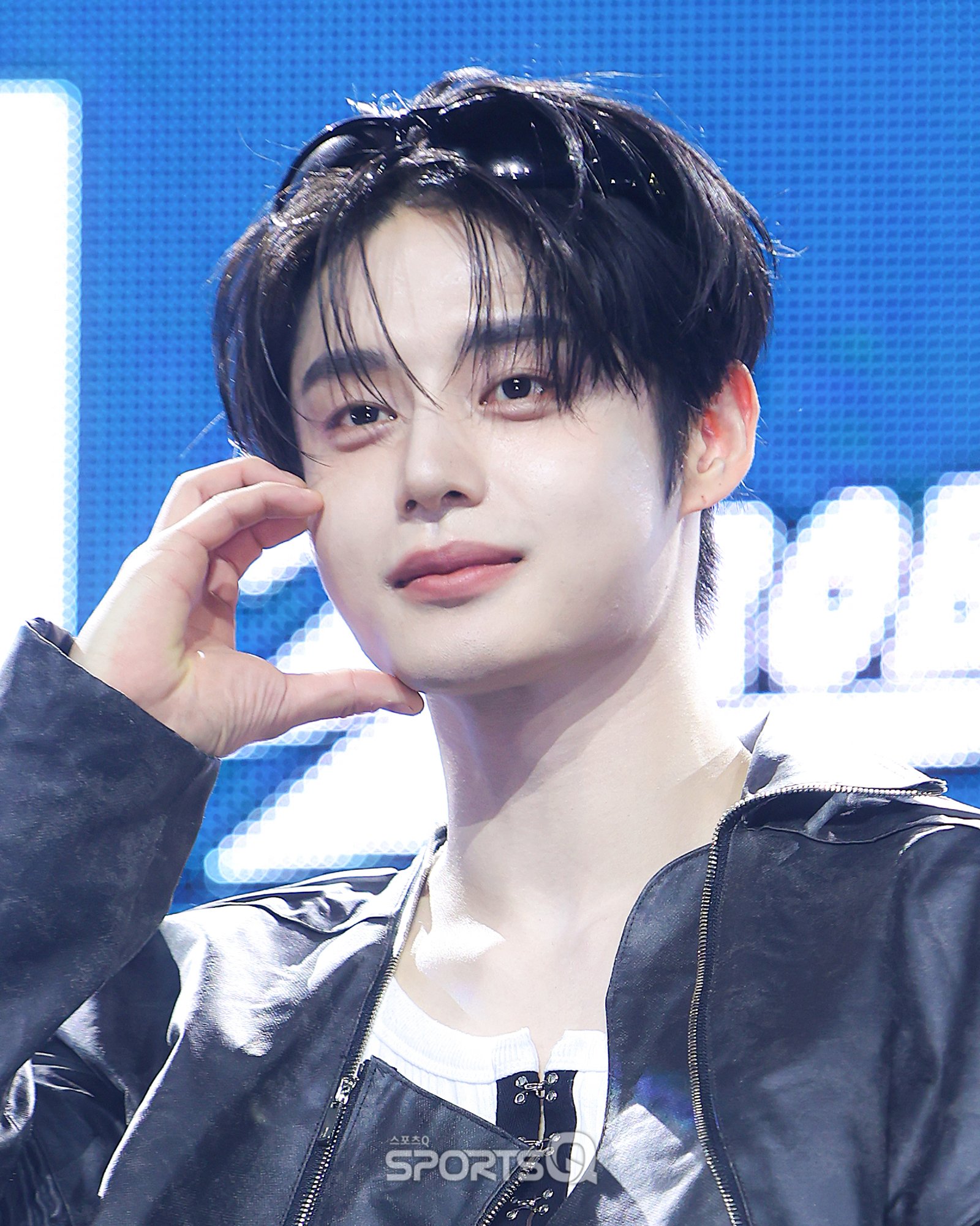 kim jiwoong pics (@kimjiwoongpics) / X