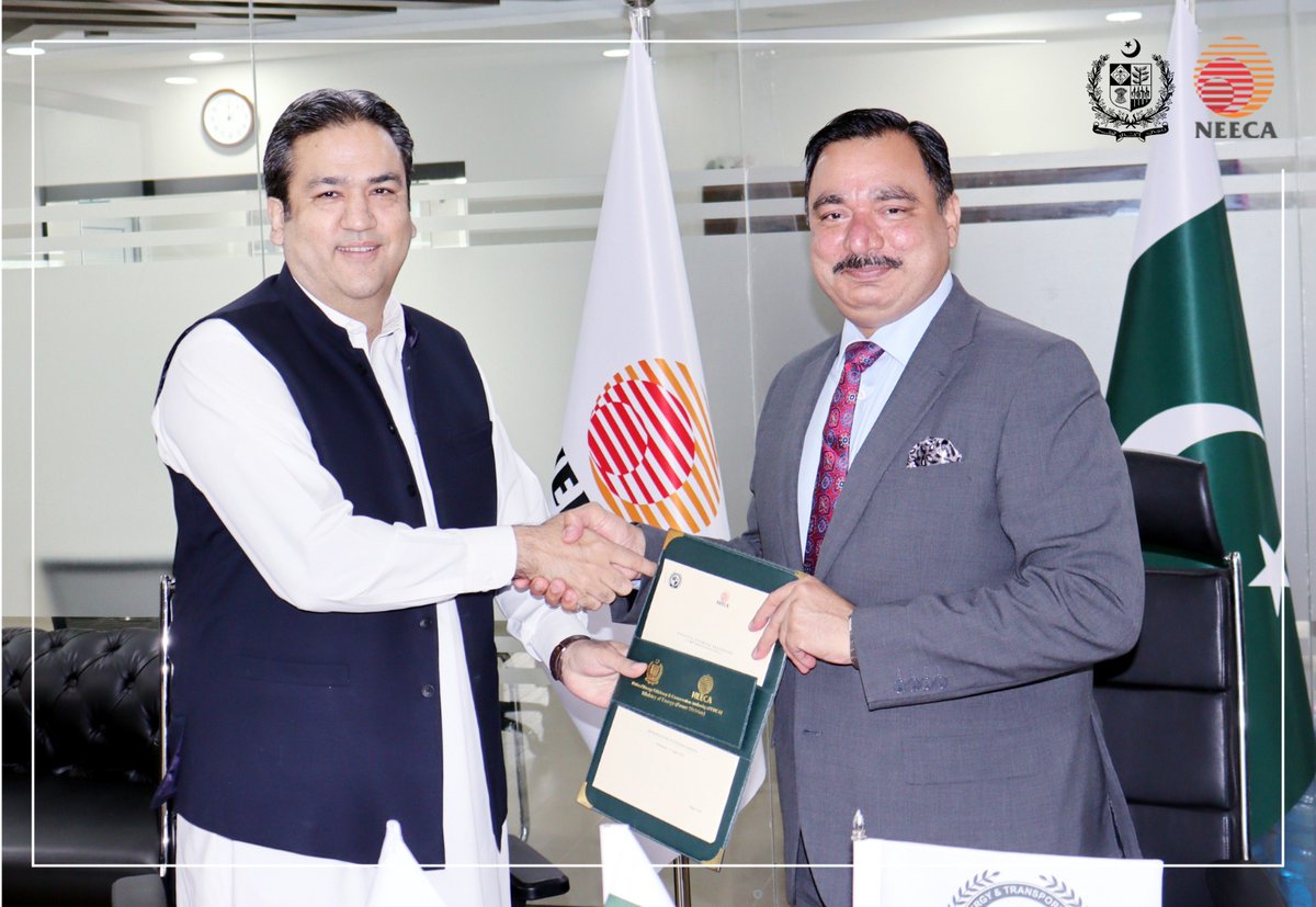 NEECA_Pakistan's tweet image. Transport is one of the most emission-heavy sectors we face. In #Pakistan, where every step toward sustainable mobility matters, direction matters most.
That’s why #NEECA partnered with the #NETC and #ECF to sign an agreement that carries purpose beyond paperwork.