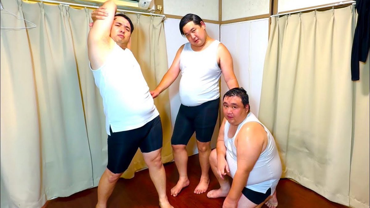 汗で床がびちょびちょで踊れな〜い♪

あちちちちち。

HANA『ROSE』練習するデブ youtu.be/4-hKvwoM1Ng?si… <a href="/YouTube/">YouTube</a>より
