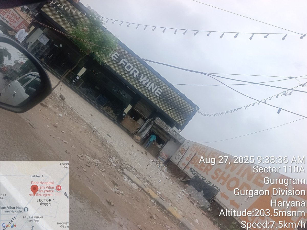 Official_Fwac's tweet image. एक ने #गुड़गांव को खटारा बनाया @NayabSainiBJP जी ने कूड़े का ढेर बना दिया और जहाँ रिहायशी जगह है स्कूल हैं, वहीं (उदाहरण) चौमा फाटक के पास /न्यू पालम विहार के फ्लाईओवर के नीचे शराब का ठेका खुलवा दिया है @AmitShah जी नशेड़ी हरियाणा बनावा ही दोगे। @MunCorpGurugram #GurgaonProblems