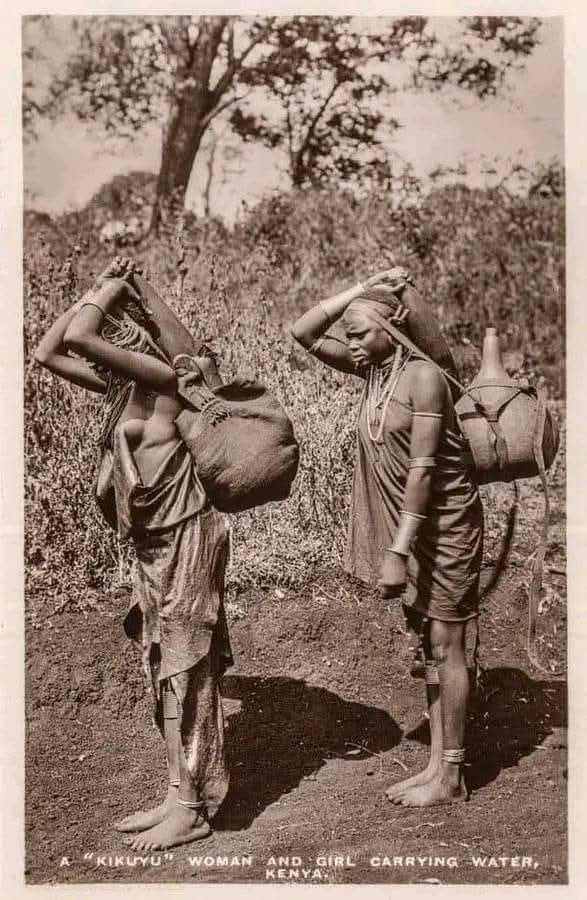 🏺.             MUMA WA KÎRORE.              🏺

Muma ûyû nîguo waciarire andû metagwo "Gîkûyû Karîng'a" nî andû mari gatîthio marongoragîria ngomi cia agenî na magîtîkîra gûkana thai magîtuîka AKANI-THAI ûmûthî ûyû tûmetaga andû a-kanitha.

Kwarî mwaka WA 1929 na ngwataníro ya