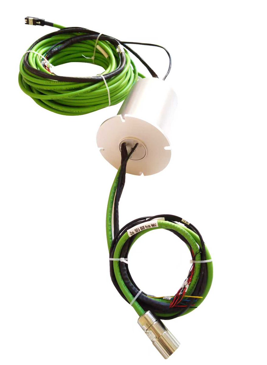 annshu0314's tweet image. The Ultimate Combo: Power, Data &amp;amp; Control in a Single Rotary Union

Tired of managing separate slip rings for encoders, switches, and air? Our innovative combo slip rings are the integrated solution you need.

#SlipRing #IndustrialAutomation #Pneumatics #MotionControl