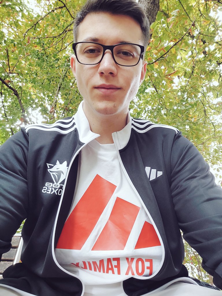 Heute mal wieder in Premium Clothing unterwegs <a href="/TOGfoxes/">TeamOrangeGaming</a> 🧡
