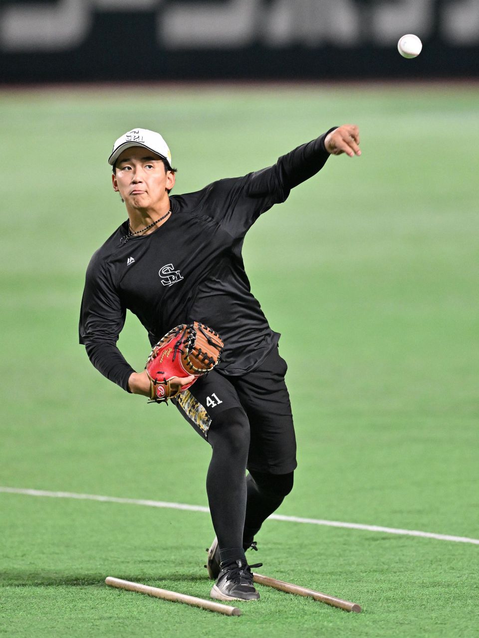 元ソフトバンクホークス攝津投手支給スパイク 元ソフトバンクホークス