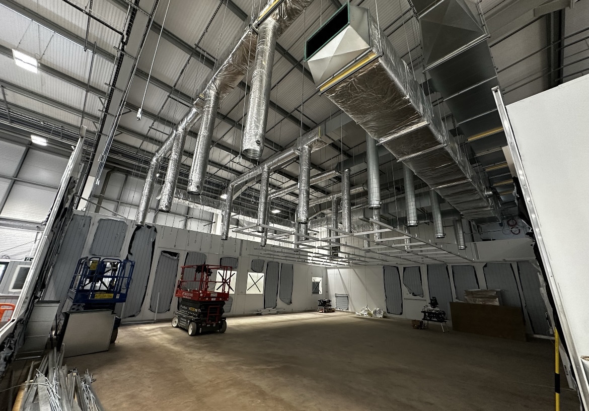 GuardtechClean's tweet image. Things are taking shape delightfully over in Newton Abbott
225sqm of ISO7 Medical Device modular cleanroom incoming 🌪️🌪️🌪️🌪️
#guardtechroup ⬡⬢⬡⬢⬡⬢
#contaminationcontrol
#guardtechnordicab
#modularcleanrooms
#cleanroompods
#portablecleanrooms