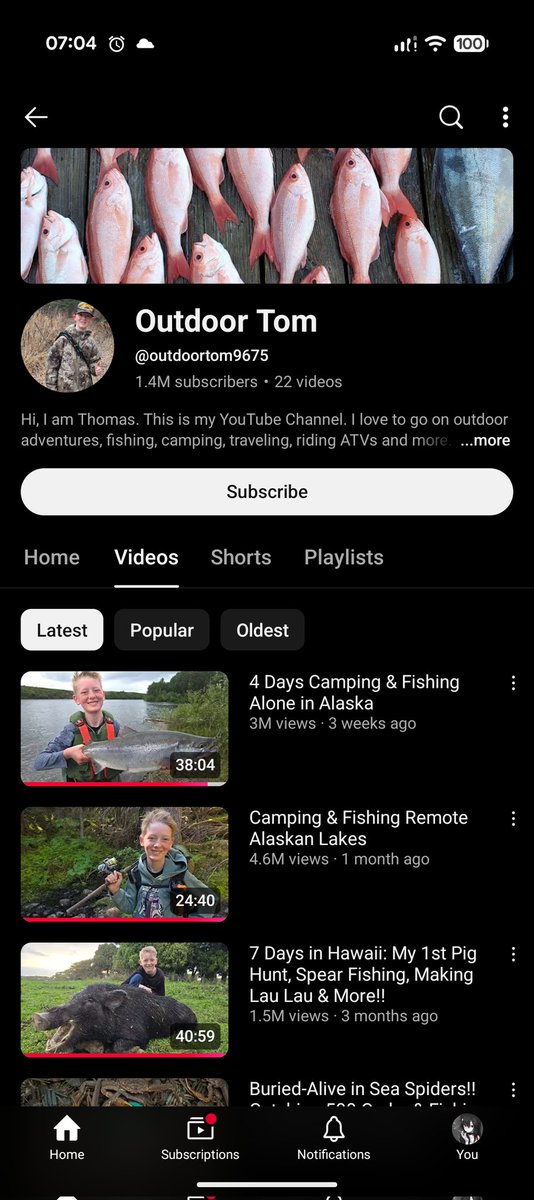 _Revosso_'s tweet photo. @kirawontmiss He still appears on his son's youtube quite regularly https://t.co/kM4WFaHsWp