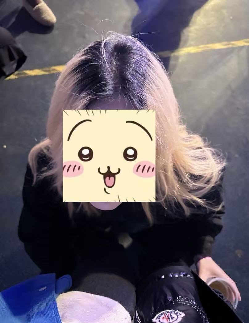Greedy70980961's tweet photo. @mimimiaomiaouwu 我甚��有让前夫姐在live现场给我拍过这种🥺 https://t.co/bJe2FME5Ng