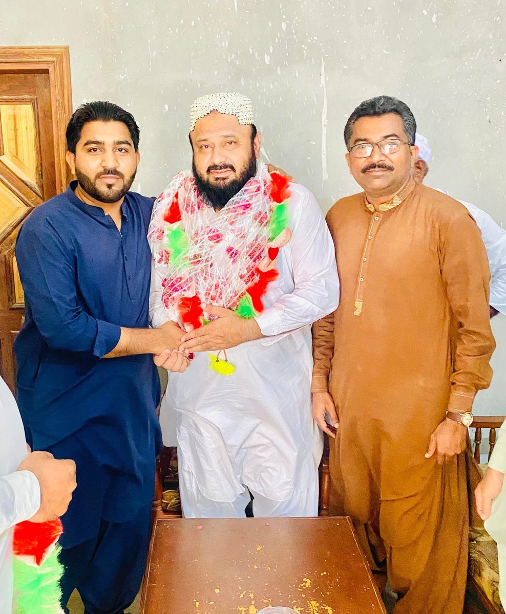 Aamir ChaChar (@aamiral06455655) on Twitter photo Happy Birthday ❤️🎂 to Worthy Director School Education & Literacy Department Sindh Sukkur Region Sukkur, dear Sir Hafiz Shahabuddin Indher Sahab🎉🎈 May Allah bless you with more success.
<a href="/HafizShahabudd3/">Hafiz Shahabuddin Indher</a> Happy Birthday ❤️🎂 to Worthy Director School Education & Literacy Department Sindh Sukkur Region Sukkur, dear Sir Hafiz Shahabuddin Indher Sahab🎉🎈 May Allah bless you with more success.
<a href="/HafizShahabudd3/">Hafiz Shahabuddin Indher</a>