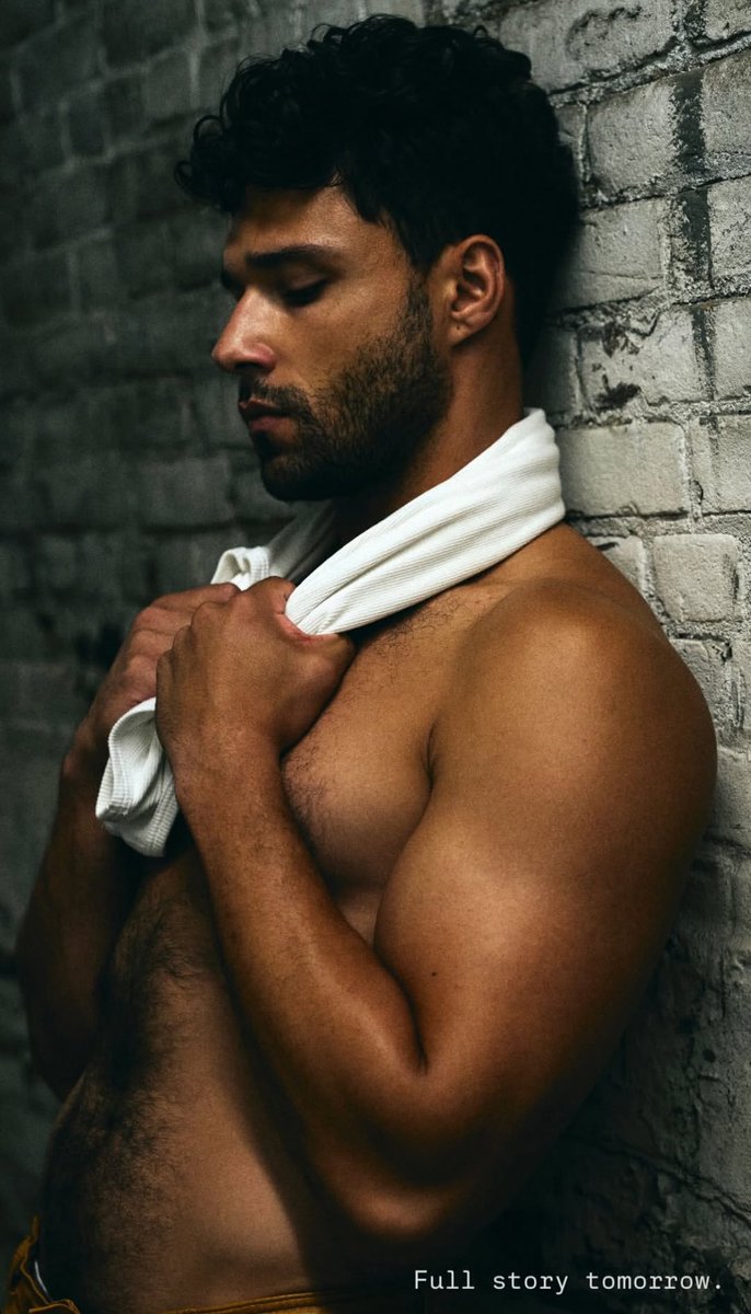 GOD I CANT WITH THIS MAN!!! 🥵🔥