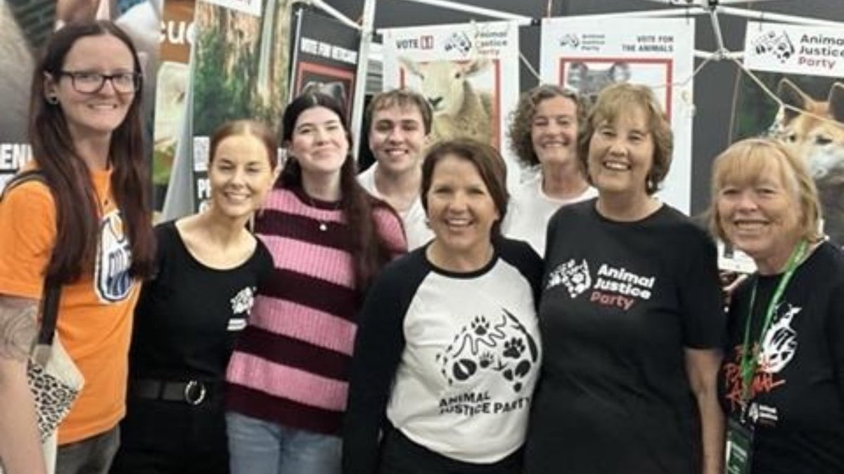 BRISBANE VEGAN EXPO! 🌱

Our Western Australian MP Amanda Dorn had a big weekend at Brisbane Vegan Expo.

"What a great bunch - a small, but very mighty, group of dedicated volunteers!

And such a positive response from members of the public who were keen to support QLD's