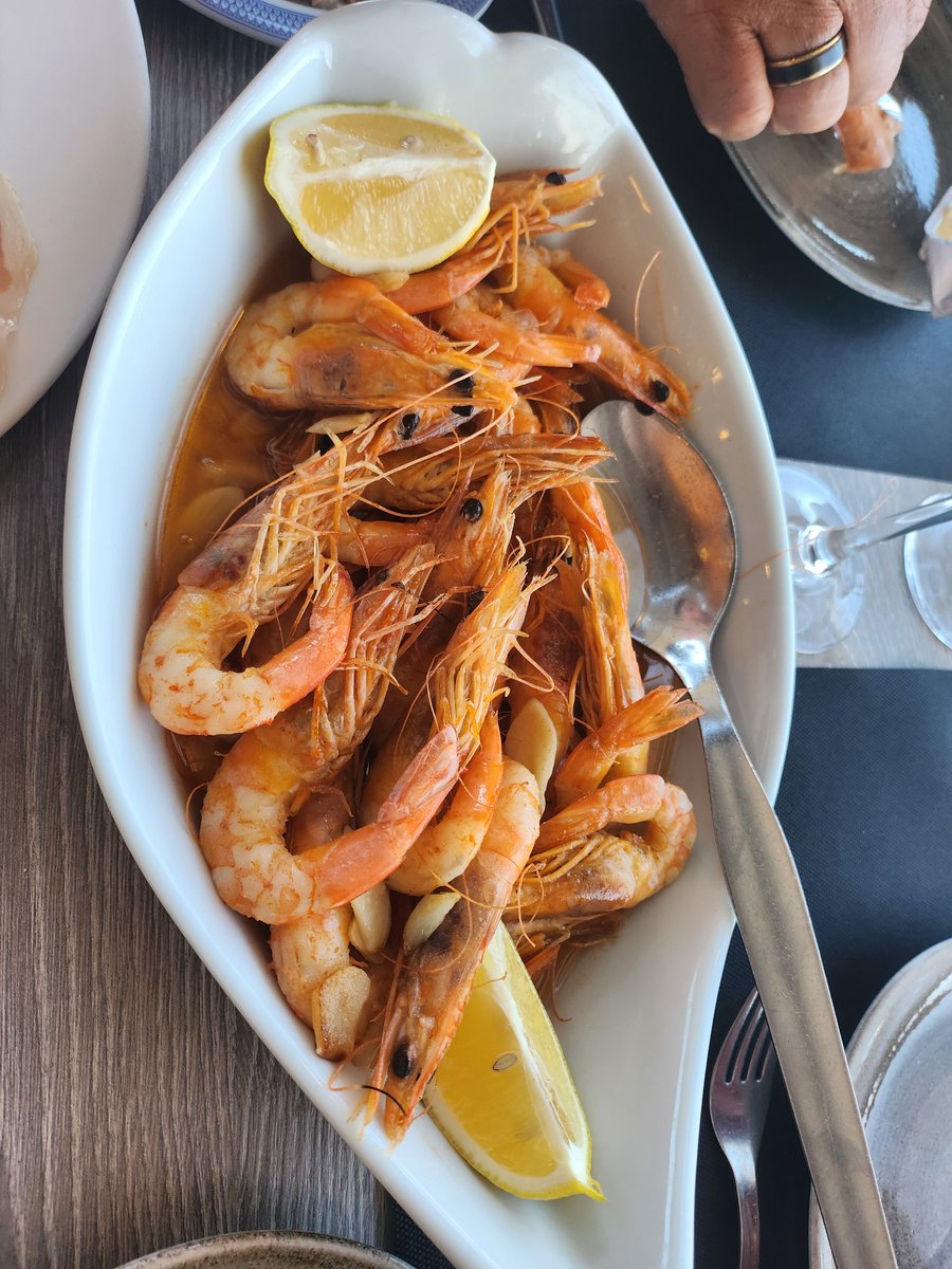 Mrs Hutton tweet media