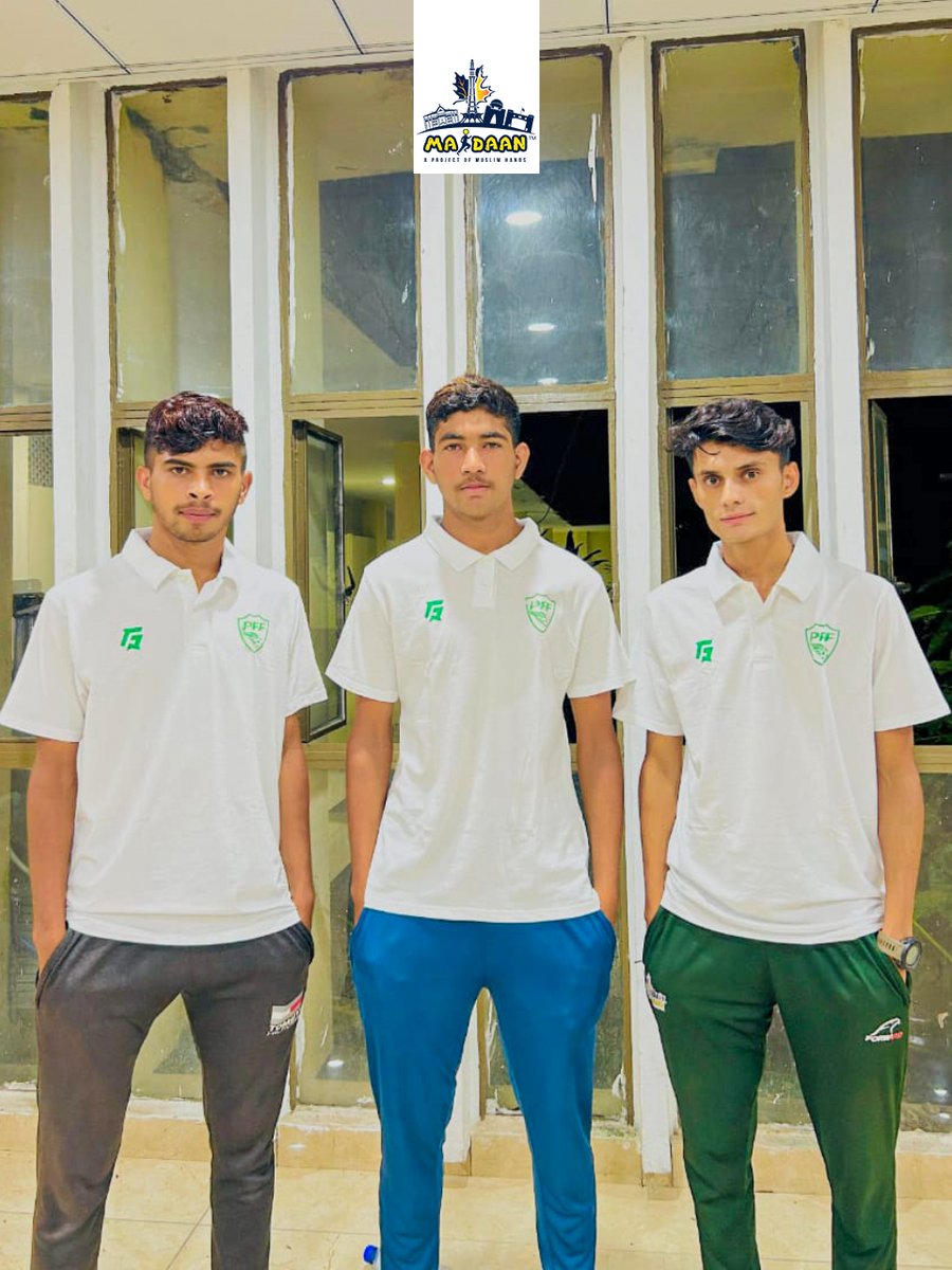 ⚽ Rising Stars of Maidaan, Pride of Tandlianwala

Goalkeeper Samar Razzaq, Defender Nadeem Hussain, and Striker Shahid Anjum, known for his speed, have been selected for the initial training camp of Pakistan’s National U-17 Football Team.
Their relentless hard work and