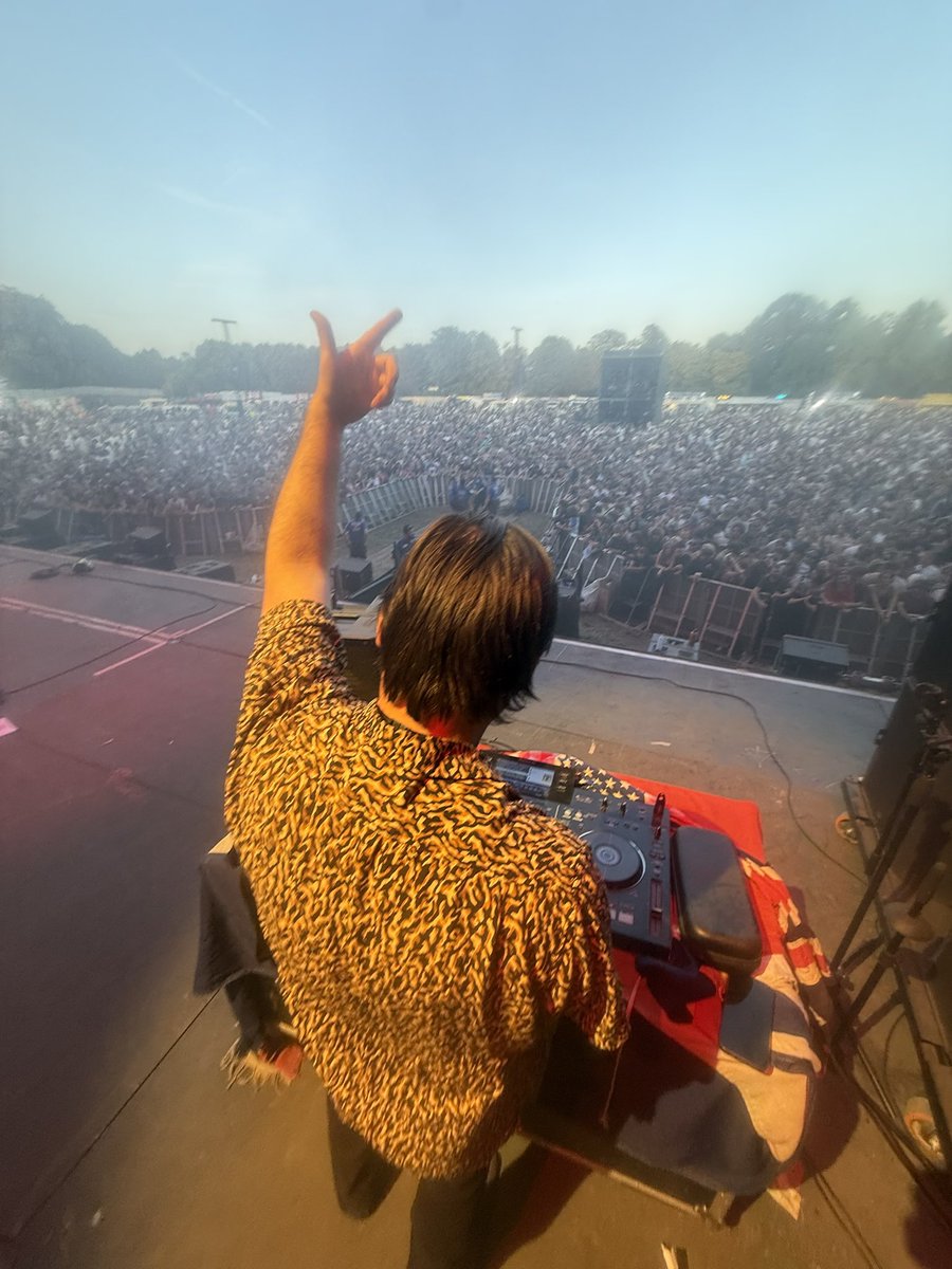 Thank you, England for an amazing tour! Here are a few highlights x