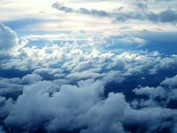 florentiafl's tweet image. ΚΑΛΟ ΜΗΝΑ!
Και η μέρα ξεκίνησε. Ο Ήλιος αρχίζει σιγά σιγά το ταξίδι της αναζωογόνησης της γης...
Κάποιες όμορφες νέες κοπέλες, θα έλεγα πιο όμορφες και από τις Ναϊάδες, χορεύουν πάνω στα κύματα, πετώντας με τα κανάτια τους νερό η μια στην άλλη.
Ντυμένες με άσπρους σχεδόν άυλους…