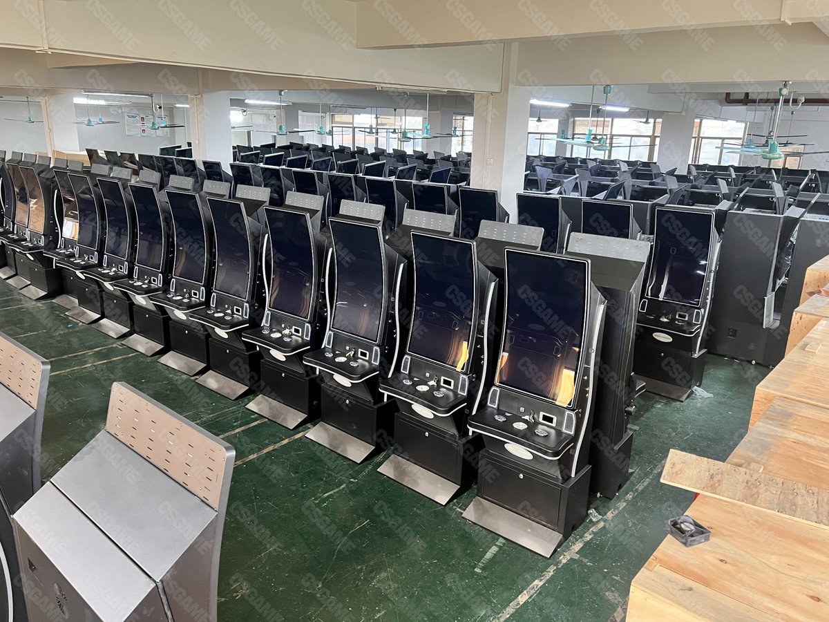 Vicky9657351792's tweet image. 43“ Curved Metal Skill Machine in stock，dm me for price
#skillmachine#skillgame#arcademachine#amusementmachine#slotgame#slotmachine#casinomachine