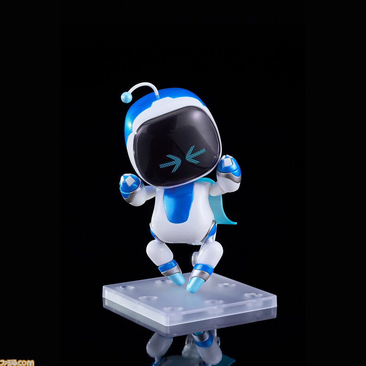 アストロボット』1周年記念！ アストロねんどろいどのメタリックVerが