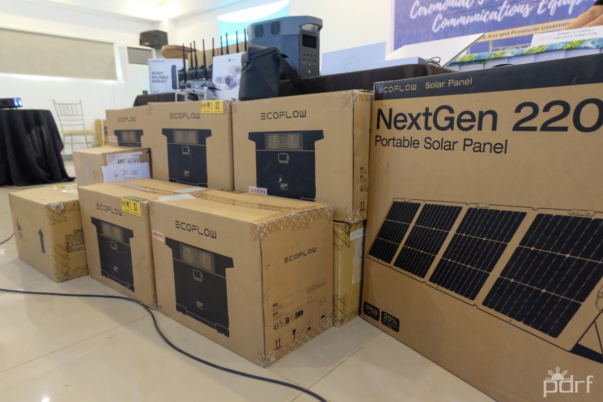 Santa Ana, Cagayan is now disaster-ready!💪

Through Project REACHED, 70 emergency comms equipment were turned over to 3 barangays, provincial, &amp; municipal DRRMOs, and 45 responders trained in emergency comms &amp; RDANA to boost disaster response capacity.
#ResilientPH #ResilientLGU