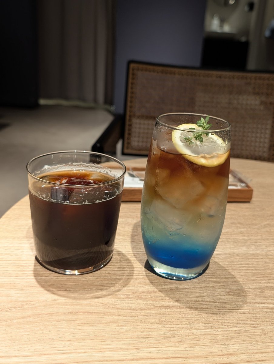gaz777_'s tweet photo. もう9月⋯
今日も暑いですけど、少し涼しくなったらポケモン交換等して下さい🙇‍♀️
かれこれ2〜3年くらいは何方かと会って交換してない気がします😱
伴ってチームなんちゃらもやった事ないです😅 https://t.co/9LR5QXsj2H