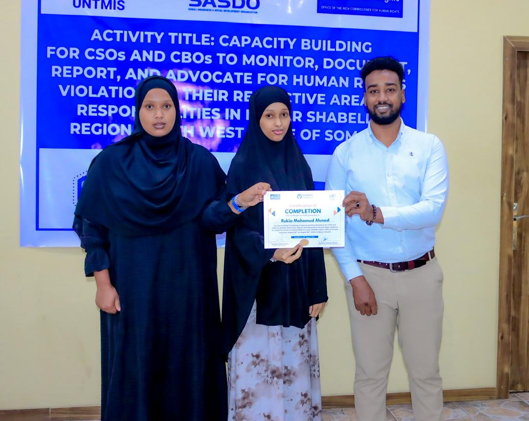 Sasdosom's tweet image. Day 3: #SASDOSOM, in partnership with #UNTIMS, successfully concludes a 3-day Capacity Building Workshop!

CSOs &amp;amp; CBOs in Lower Shabelle are now better equipped to monitor, document, report &amp;amp; advocate against human rights violations.

#HumanRights #CapacityBuilding #LowerShabelle