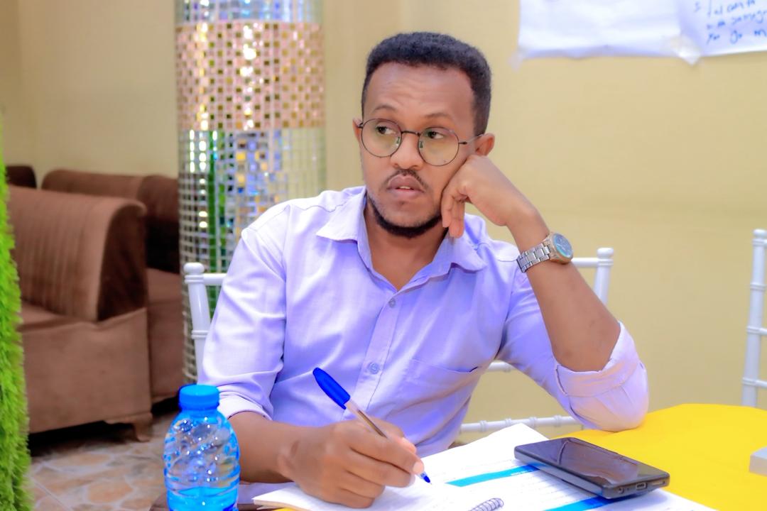 Sasdosom's tweet image. Day 3: #SASDOSOM, in partnership with #UNTIMS, successfully concludes a 3-day Capacity Building Workshop!

CSOs &amp;amp; CBOs in Lower Shabelle are now better equipped to monitor, document, report &amp;amp; advocate against human rights violations.

#HumanRights #CapacityBuilding #LowerShabelle