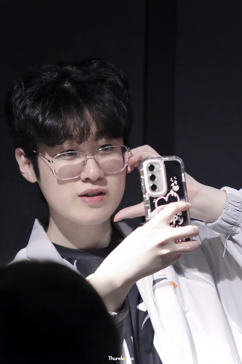 250829 LCK HLE vs NS 승리팬미

(づ๑•ᴗ•๑)づ♡

#Zeus #제우스 #최우제 #HLEWIN