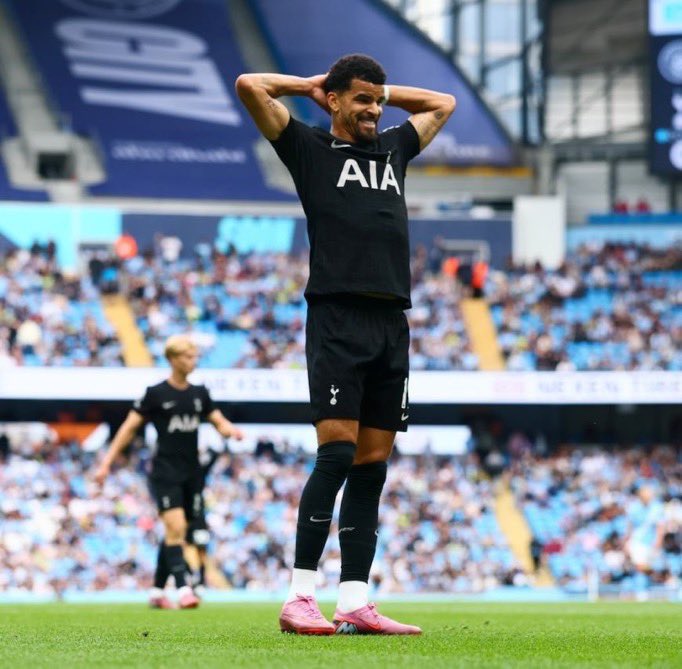 Lilywhite Rose (@lilywhite_rose) on Twitter photo ๐จ#thfc not looking for strikers today, despite Solanke's niggling ankle problem.
Solanke has had an injection in his ankle to settle it down over the international break but club not expecting him to be out for a lengthy period.
<a href="/TomAllnutt_/">Tom Allnutt</a> ๐จ#thfc not looking for strikers today, despite Solanke's niggling ankle problem.
Solanke has had an injection in his ankle to settle it down over the international break but club not expecting him to be out for a lengthy period.
<a href="/TomAllnutt_/">Tom Allnutt</a>