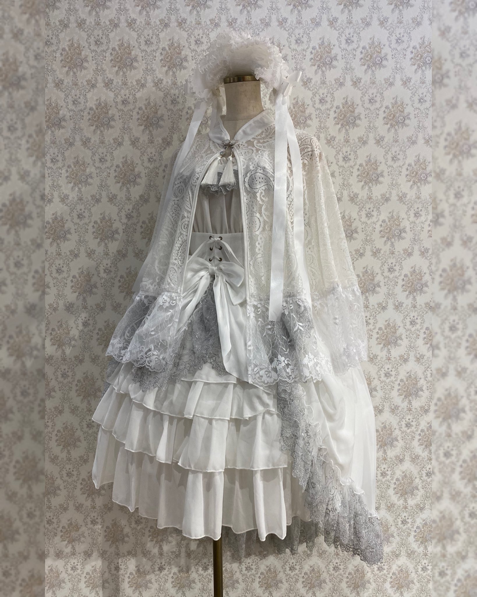 即購入⭕️ アトリエピエロ コルセット ホワイト ATELIER-PIERROT on X: 